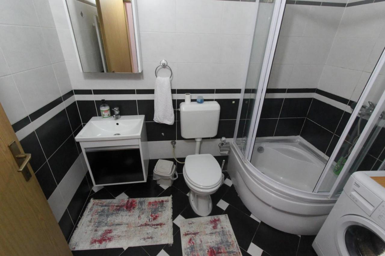 Kasumi Apartment Pristina Buitenkant foto
