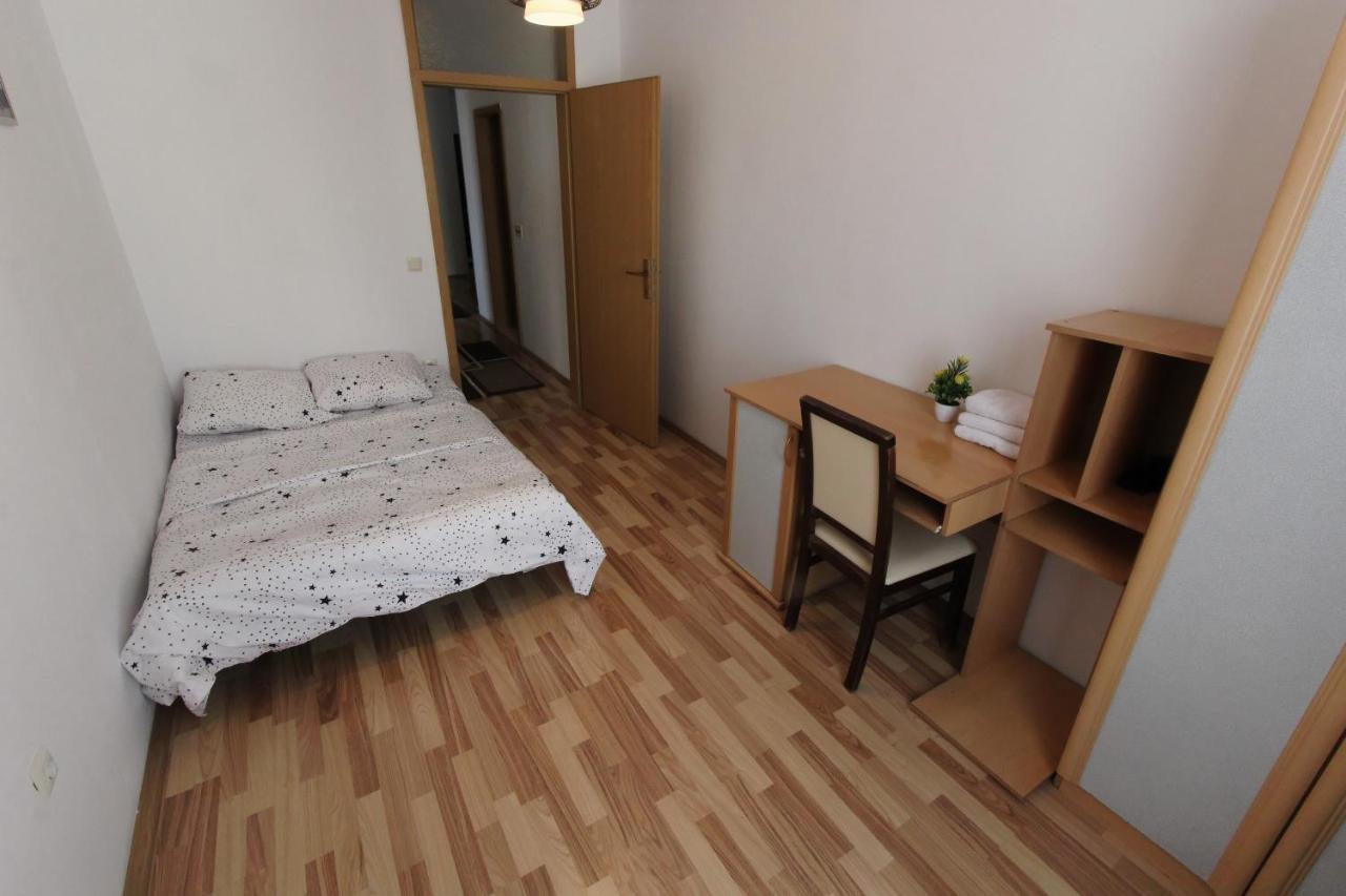 Kasumi Apartment Pristina Buitenkant foto